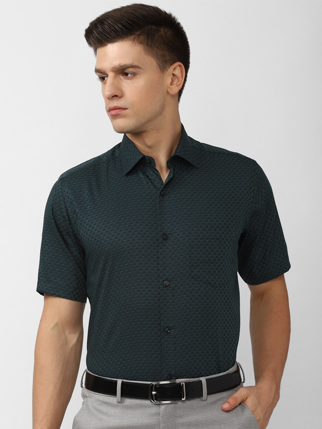 

Van Heusen Men Green Printed Formal Cotton Shirt