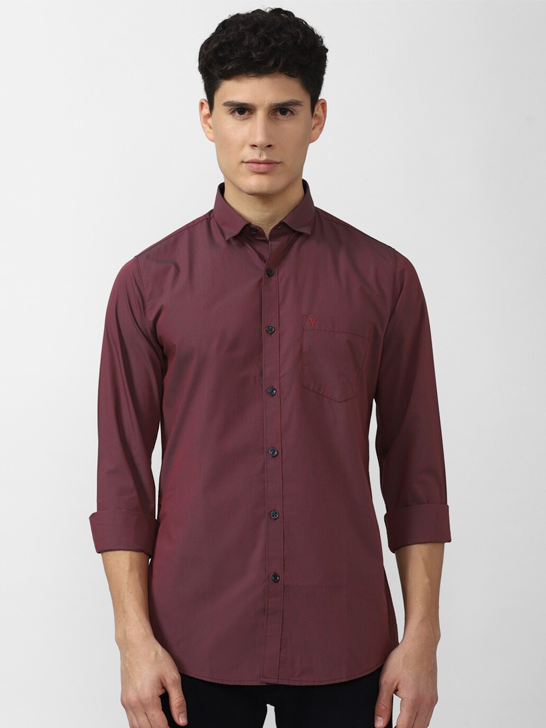 

Van Heusen Sport Men Maroon Solid Slim Fit Cotton Casual Shirt