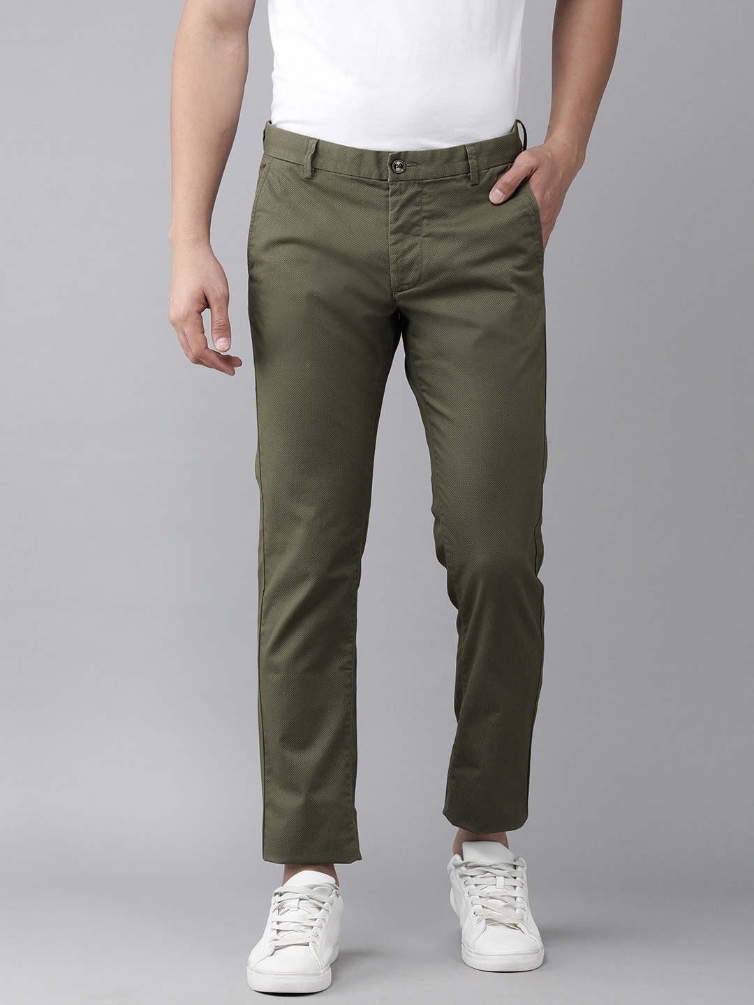 

Arrow Sport Men Olive Green Printed Slim Fit Trousers