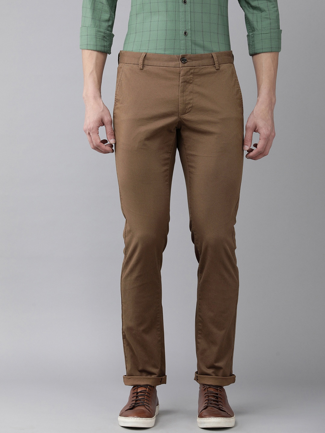 

Arrow Sport Men Brown Textured Original Slim Fit Trousers