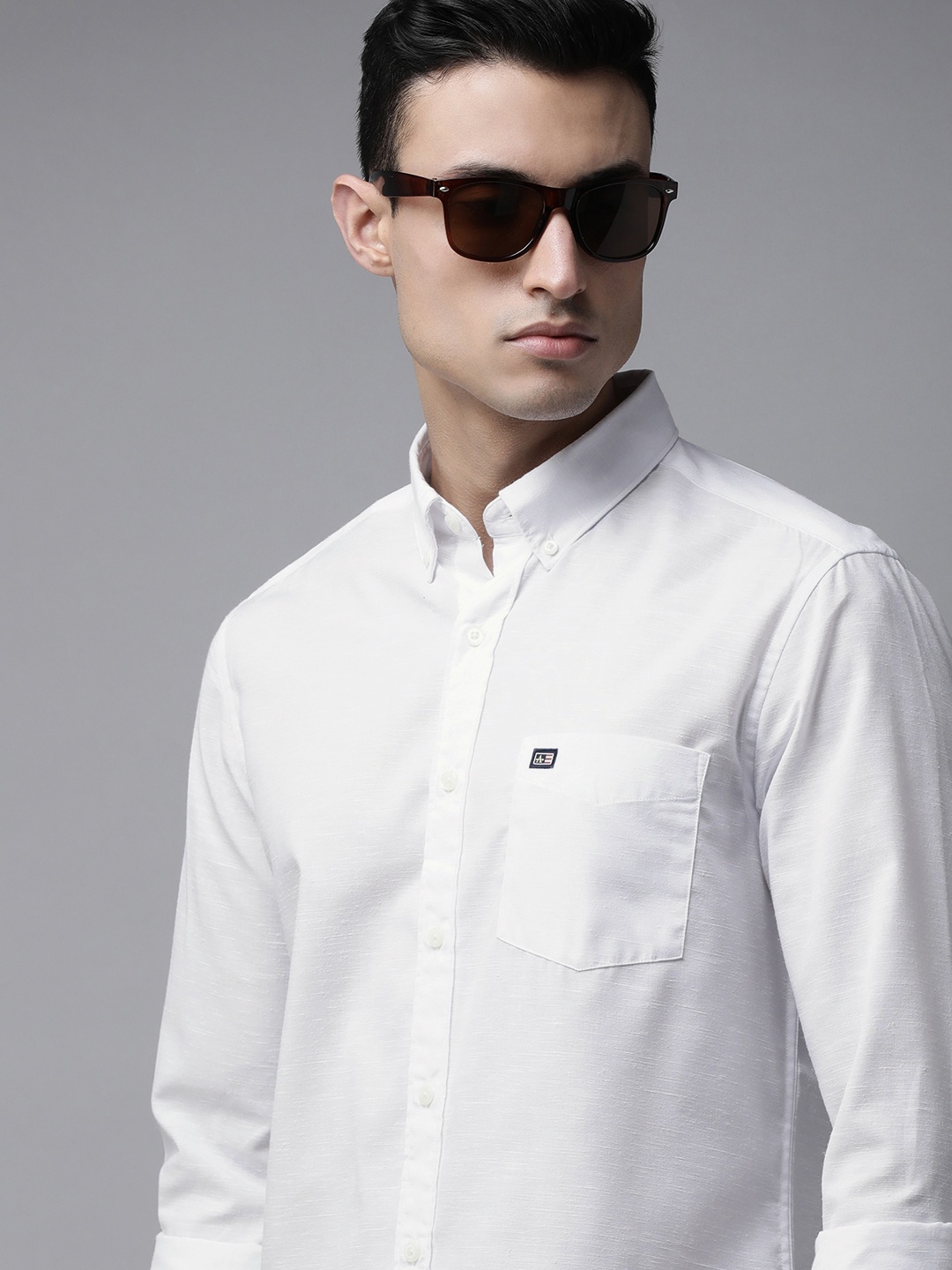 

Arrow Sport Men White Original Slim Fit Casual Shirt