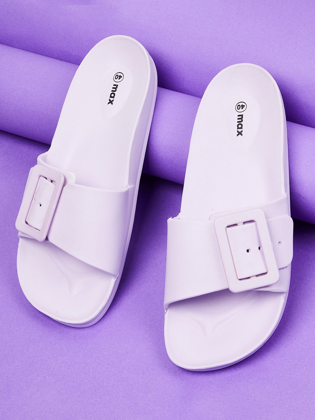 

max Women Purple Solid Buckle Sliders