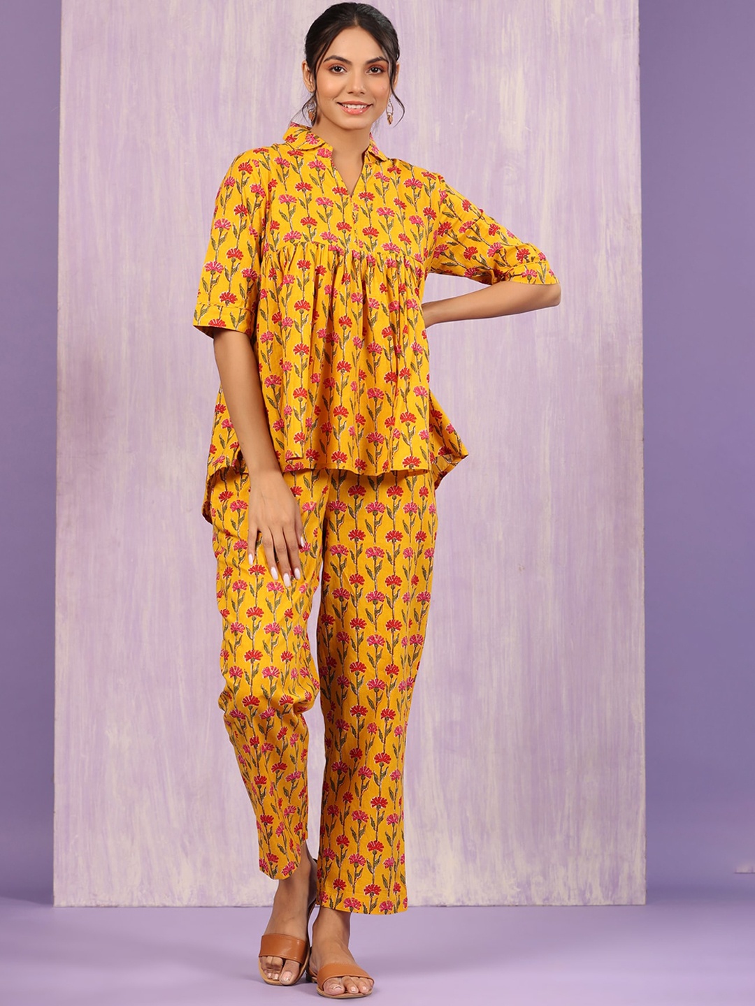 

JISORA Women Yellow & Pink Floral Printed Night suit