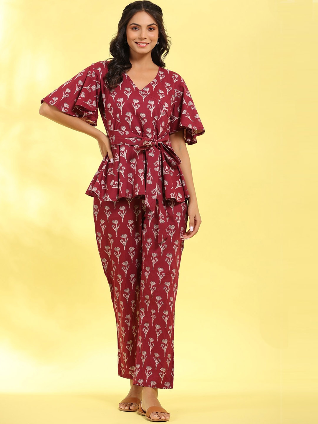 

JISORA Women Printed Pure Cotton Night suit, Maroon