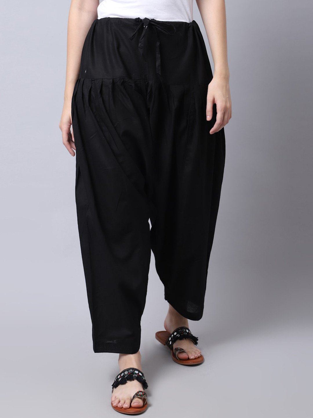 

Miaz Lifestyle Women Black Solid Pure Cotton Salwar