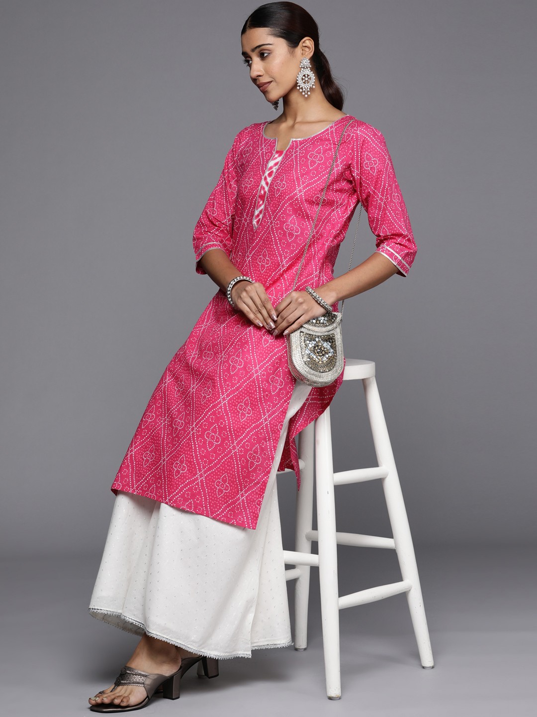 

Libas Women Pink & White Bandhani Printed Gotta Patti Cotton Kurta