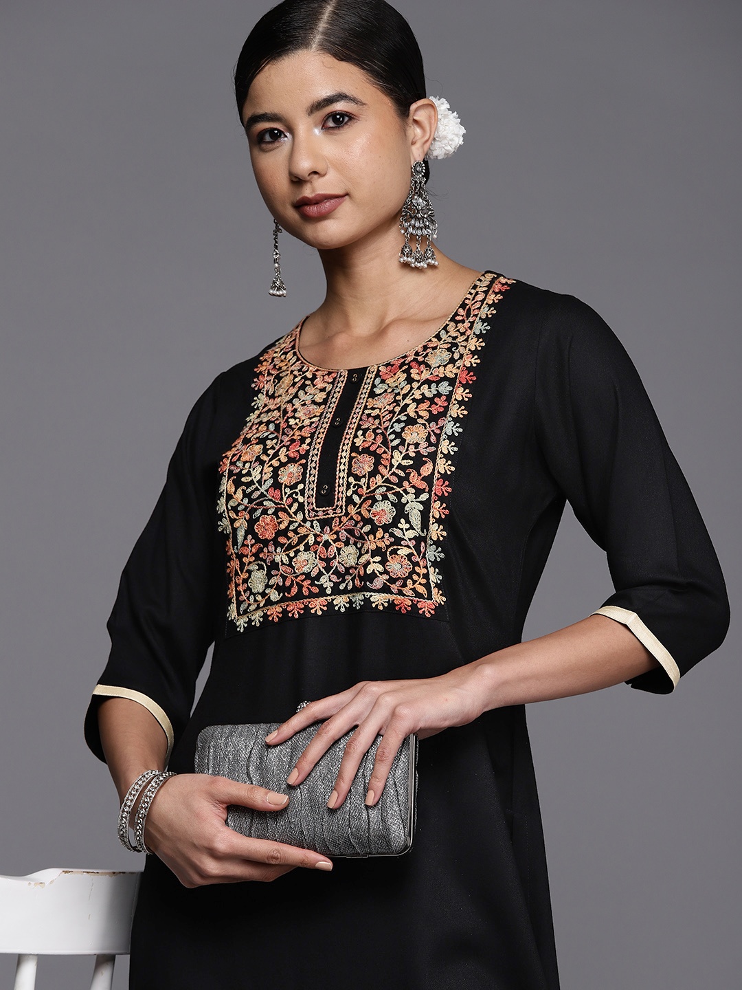 

Libas Women Black Floral Motifs Yoke Design Pashmina Kurta