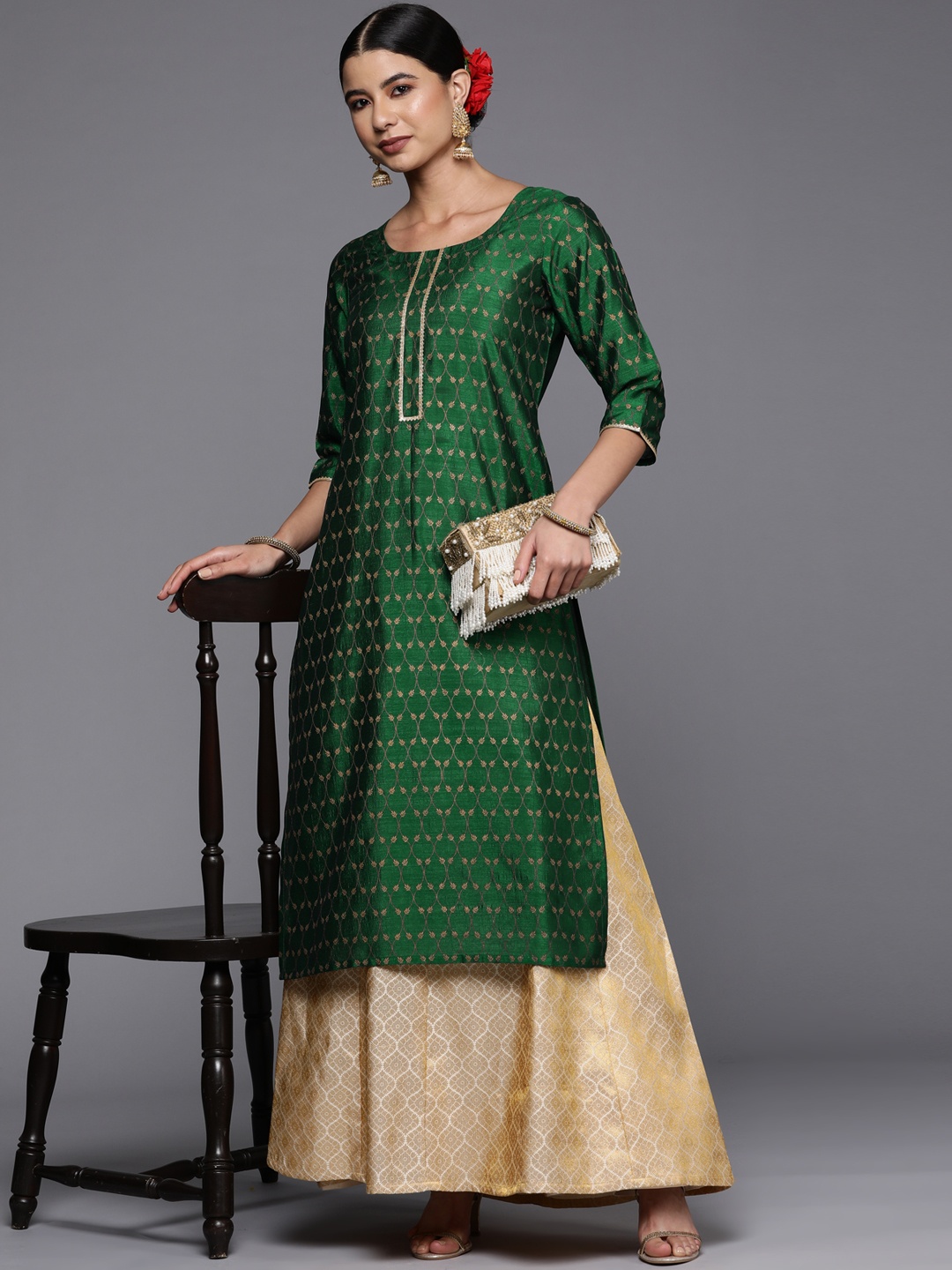 

Libas Women Green Ethnic Motifs Printed Gotta Patti Kurta