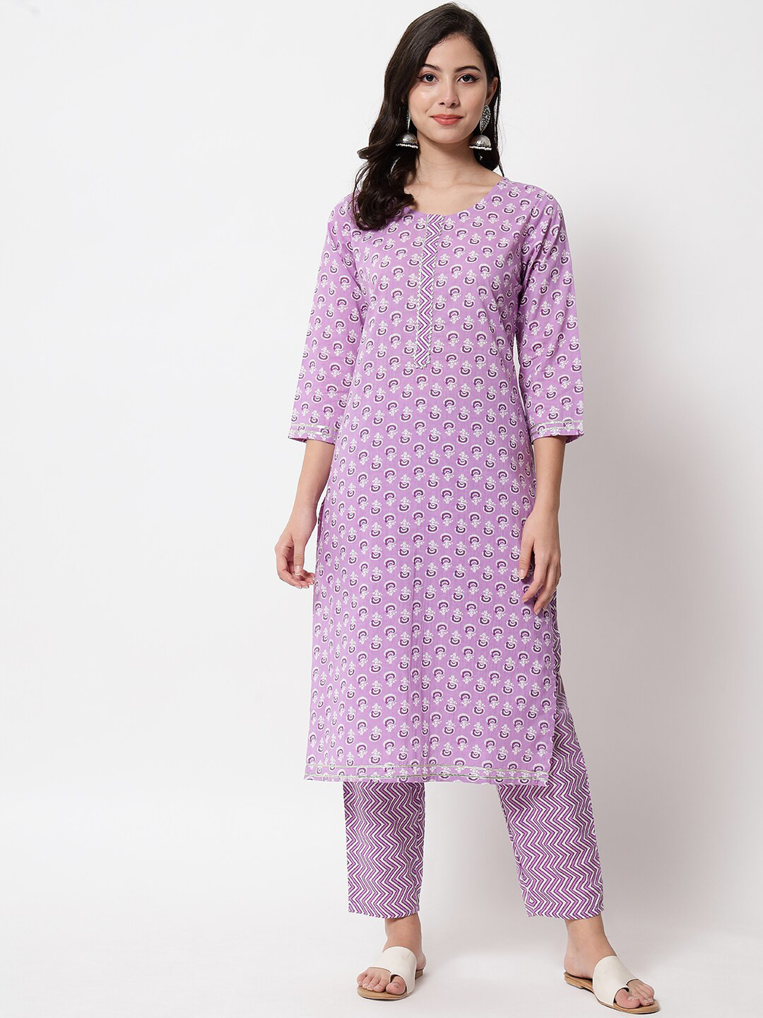 

IkDaiya Women Ethnic Motifs Printed Pure Cotton Kurta with Trouser, Purple