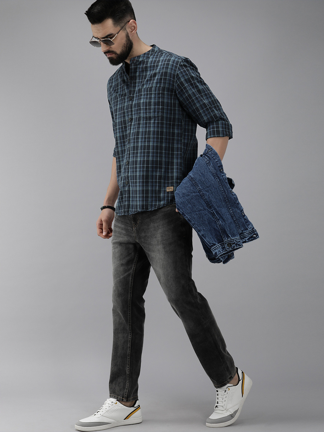

Roadster Men Navy Blue Comfort Tartan Checked Cotton Shirt