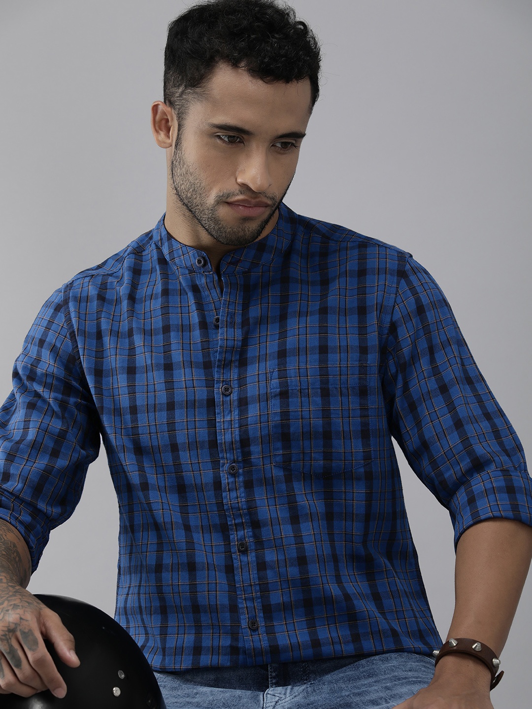 

Roadster Men Navy Blue Comfort Tartan Checked Cotton Shirt
