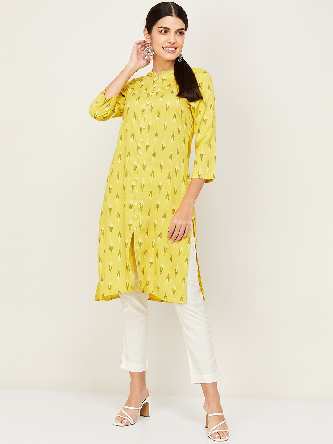 

Melange by Lifestyle Women Yellow Printed Straight Kurta