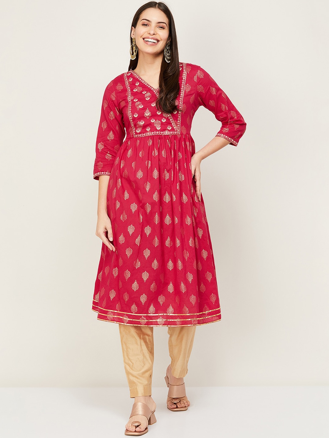 

Melange by Lifestyle Women Ethnic Motifs Printed Kurta, Pink