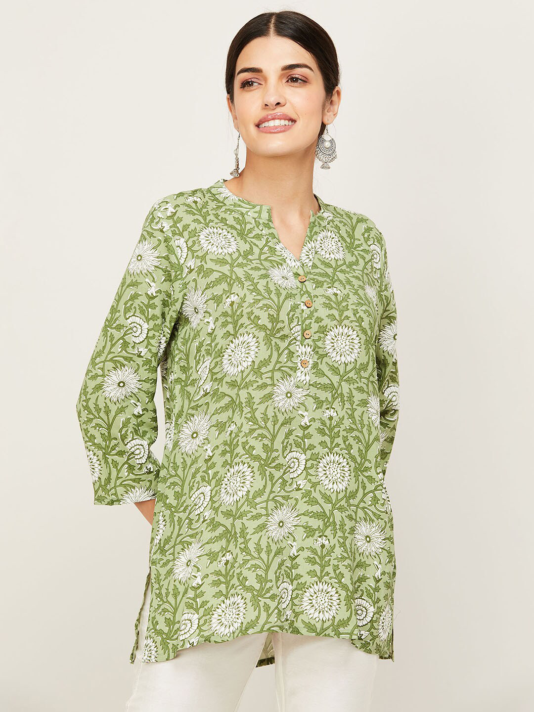 

Melange by Lifestyle Green Floral Printed Kurti