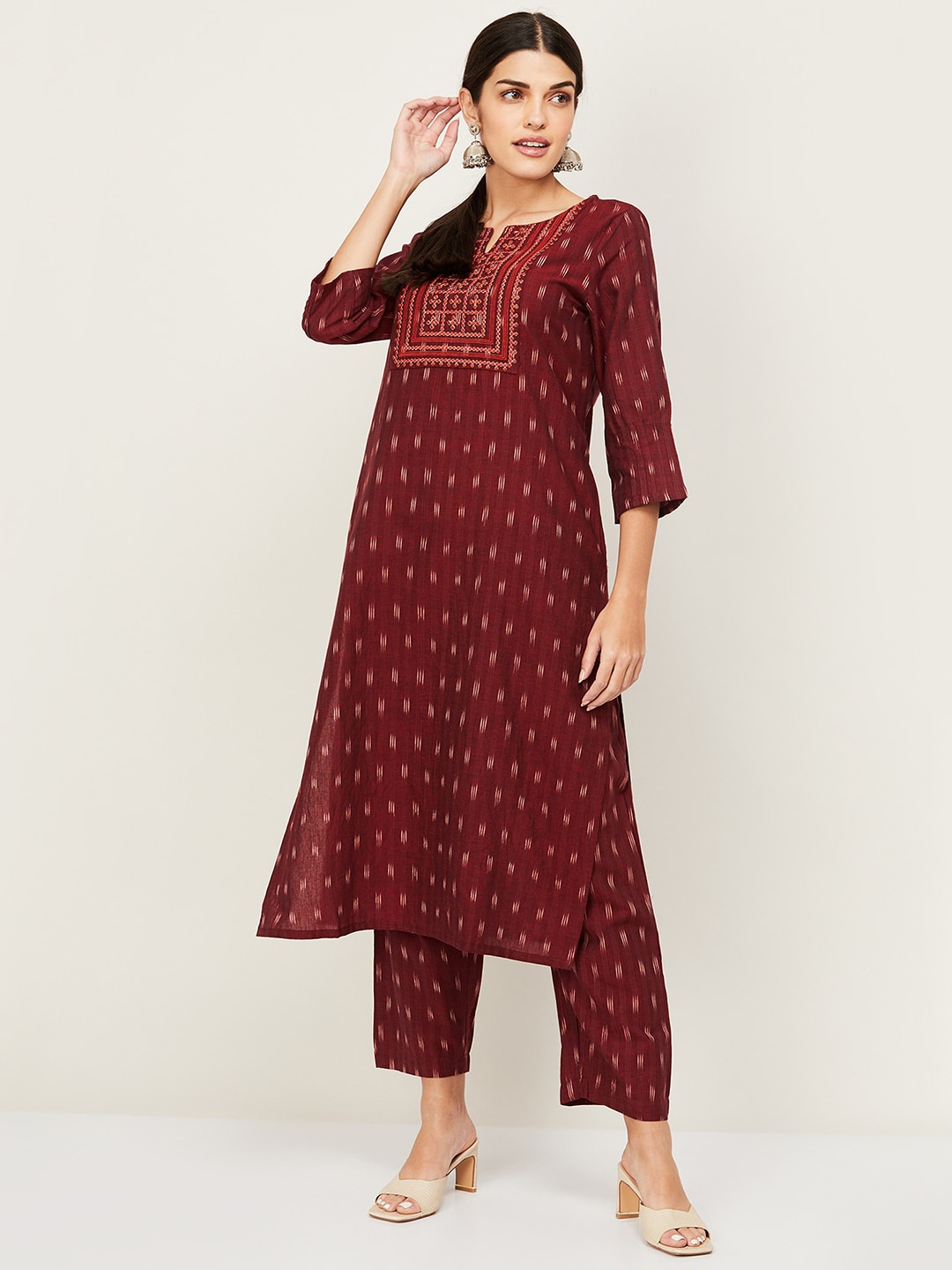

Melange by Lifestyle Women Maroon Ethnic Motifs Printed Keyhole Neck Cotton Kurta