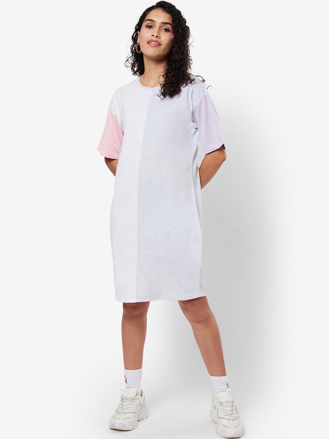 

Bewakoof Grey T-shirt Dress