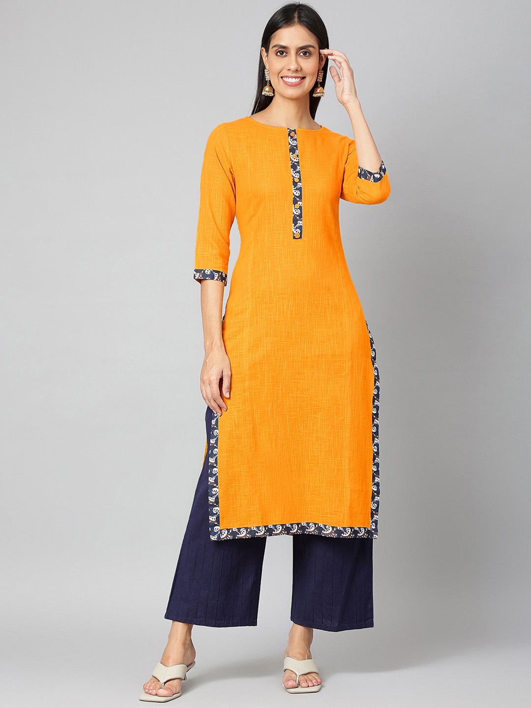 

JAIPUR ATTIRE Women Mustard Yellow Solid Straight Cotton Kurta