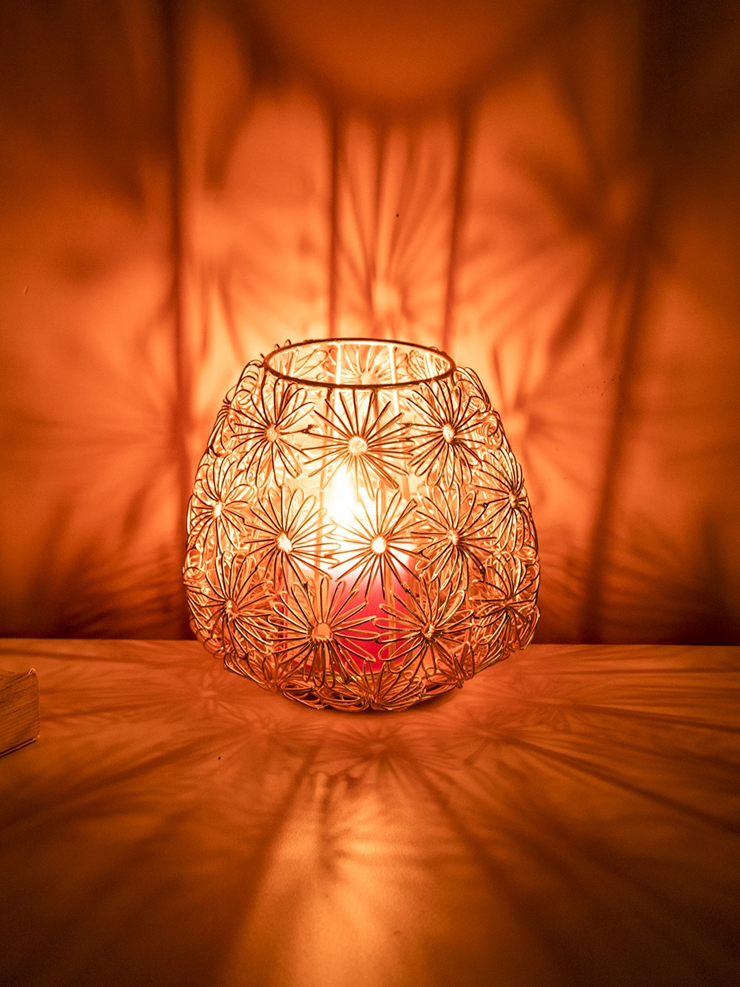

MARKET99 Gold-Toned Floral Tea-light Candle Holders