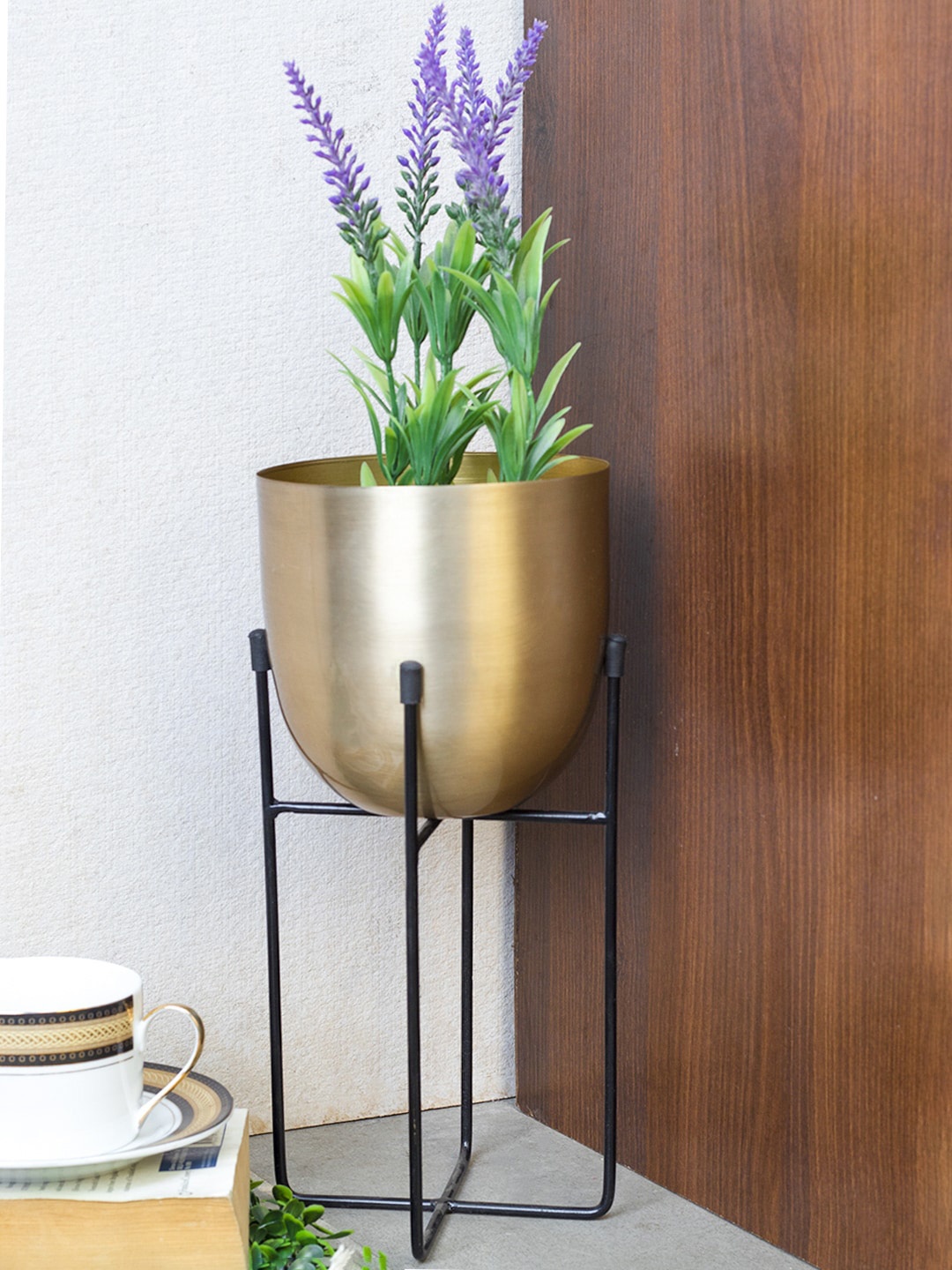 

MARKET99 Solid Planter With Stand, Black