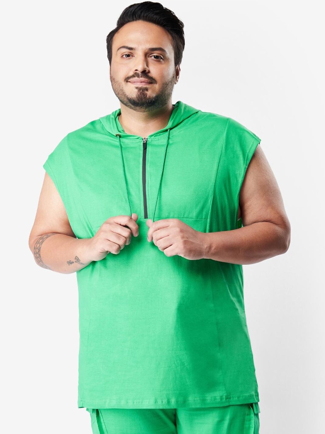 

Bewakoof Plus Size Pure Cotton Extended Shoulder Sweatshirt, Green