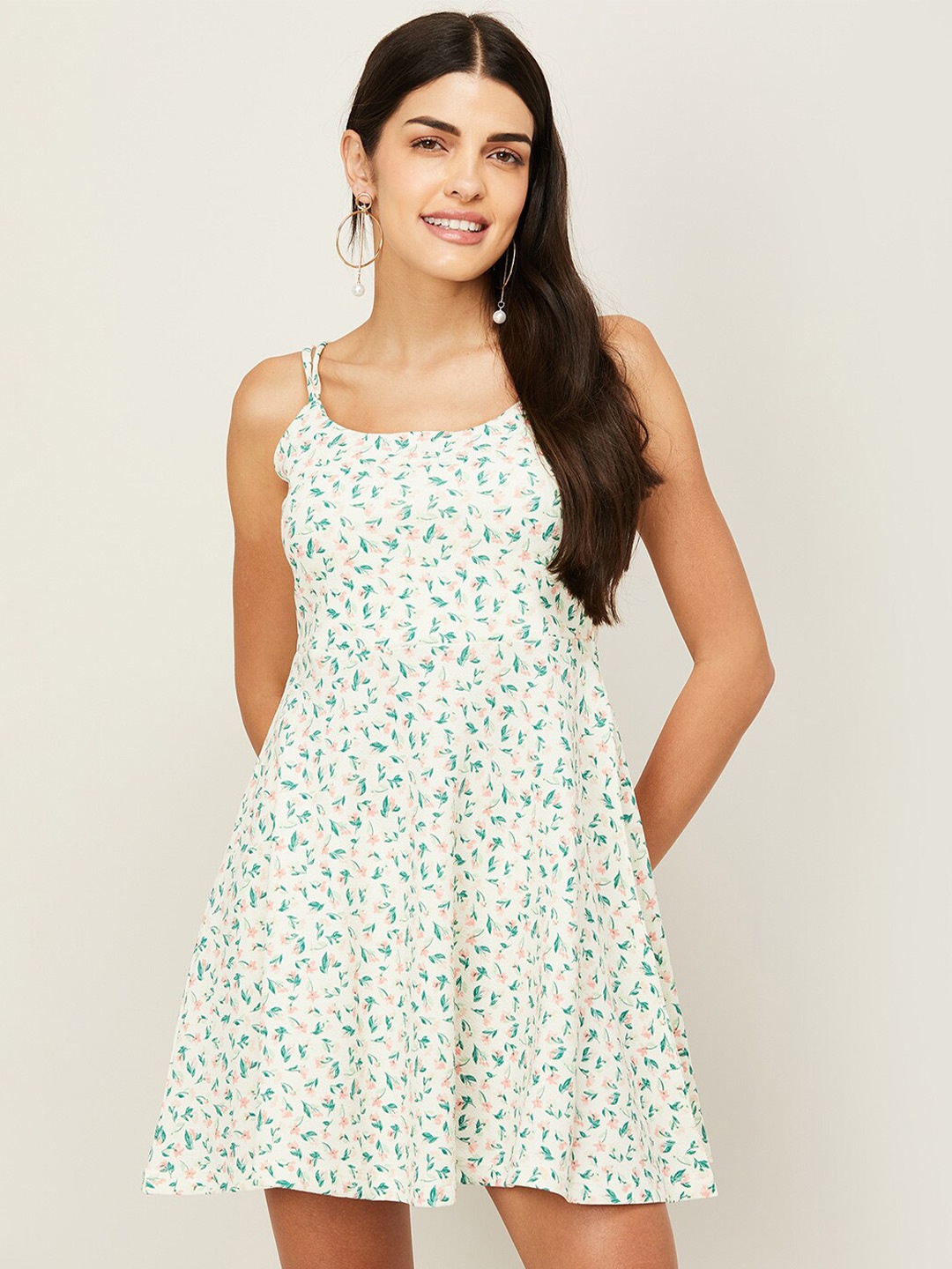 

Ginger by Lifestyle Women Off White & Green Floral Fit And Flare Dress