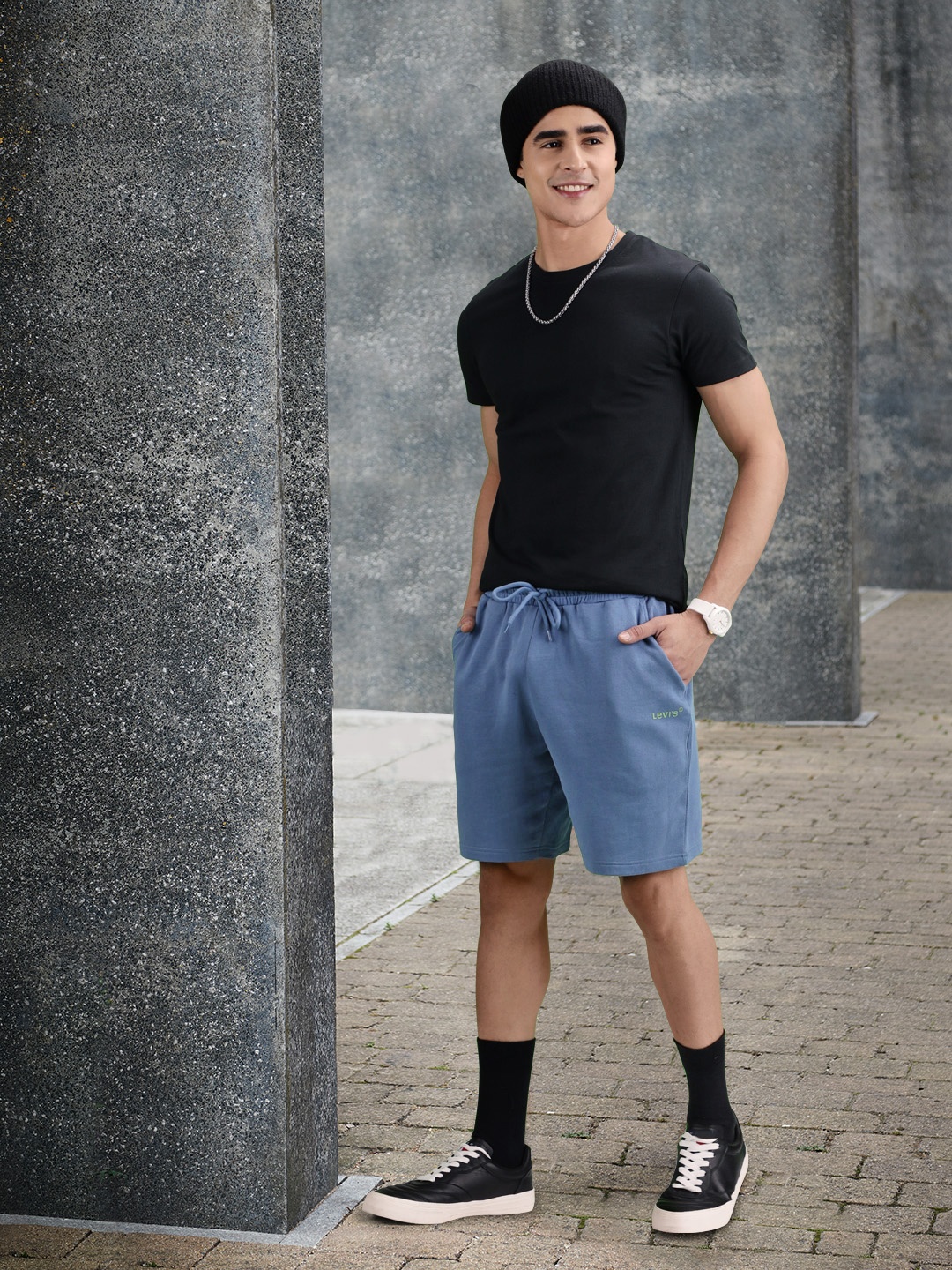 

Levis Men Blue Solid Pure Cotton Shorts