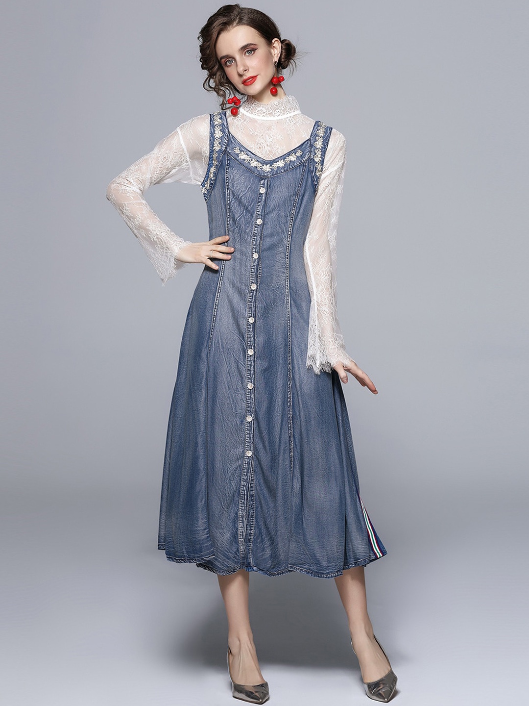 

JC Collection Women Blue & White Embellished Clothing Set