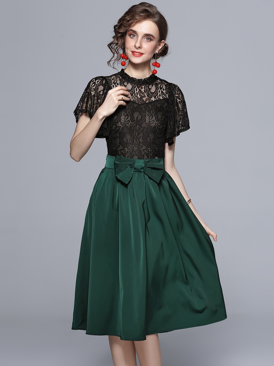 JC Collection Women Black & Green Self-Design Top & Skirt Co-Ords