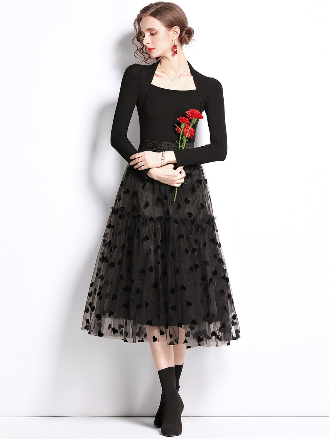 

JC Collection Women Black Solid Co-ords