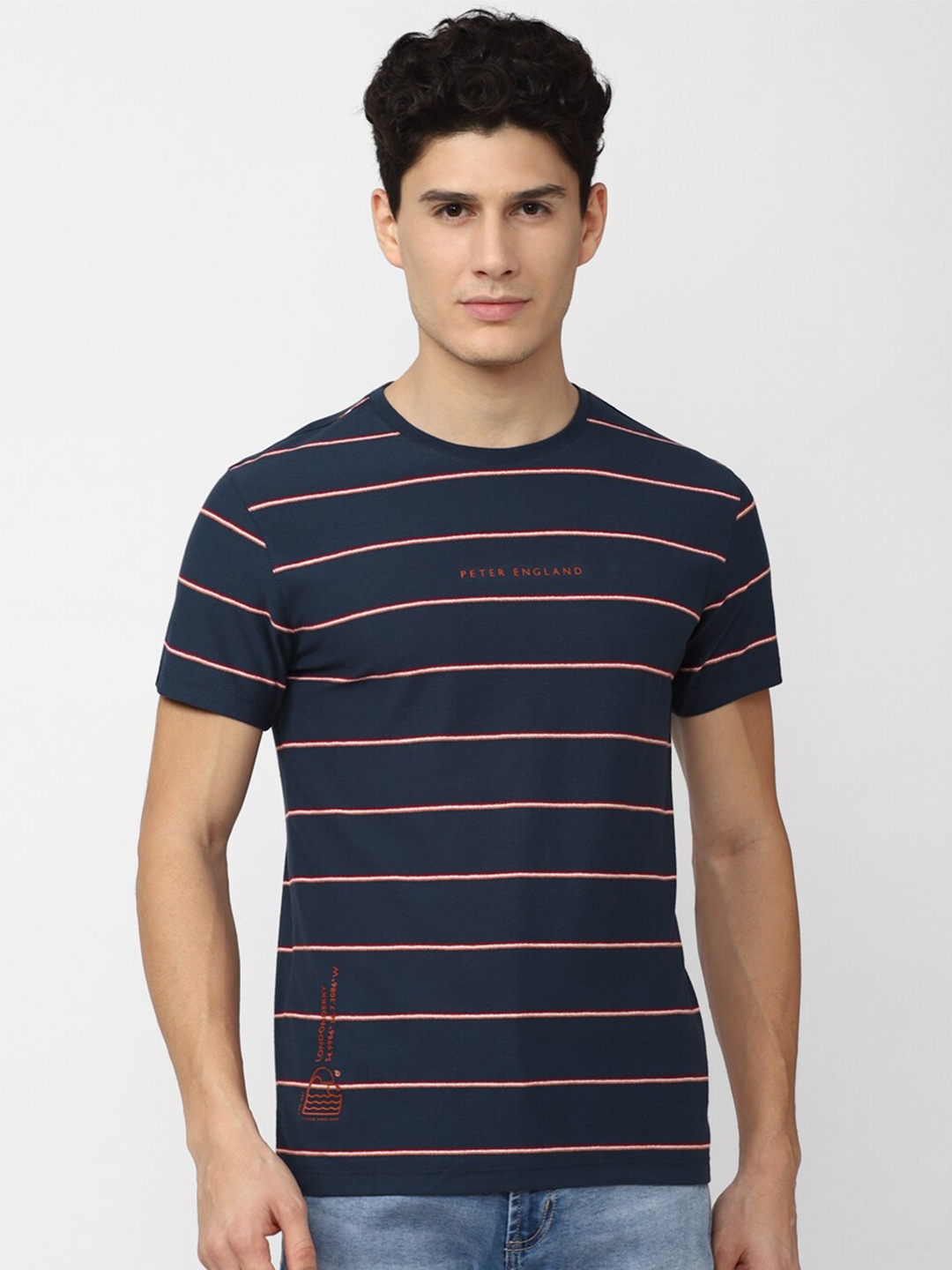 

Peter England Casuals Men Navy Blue & White Striped Slim Fit T-shirt