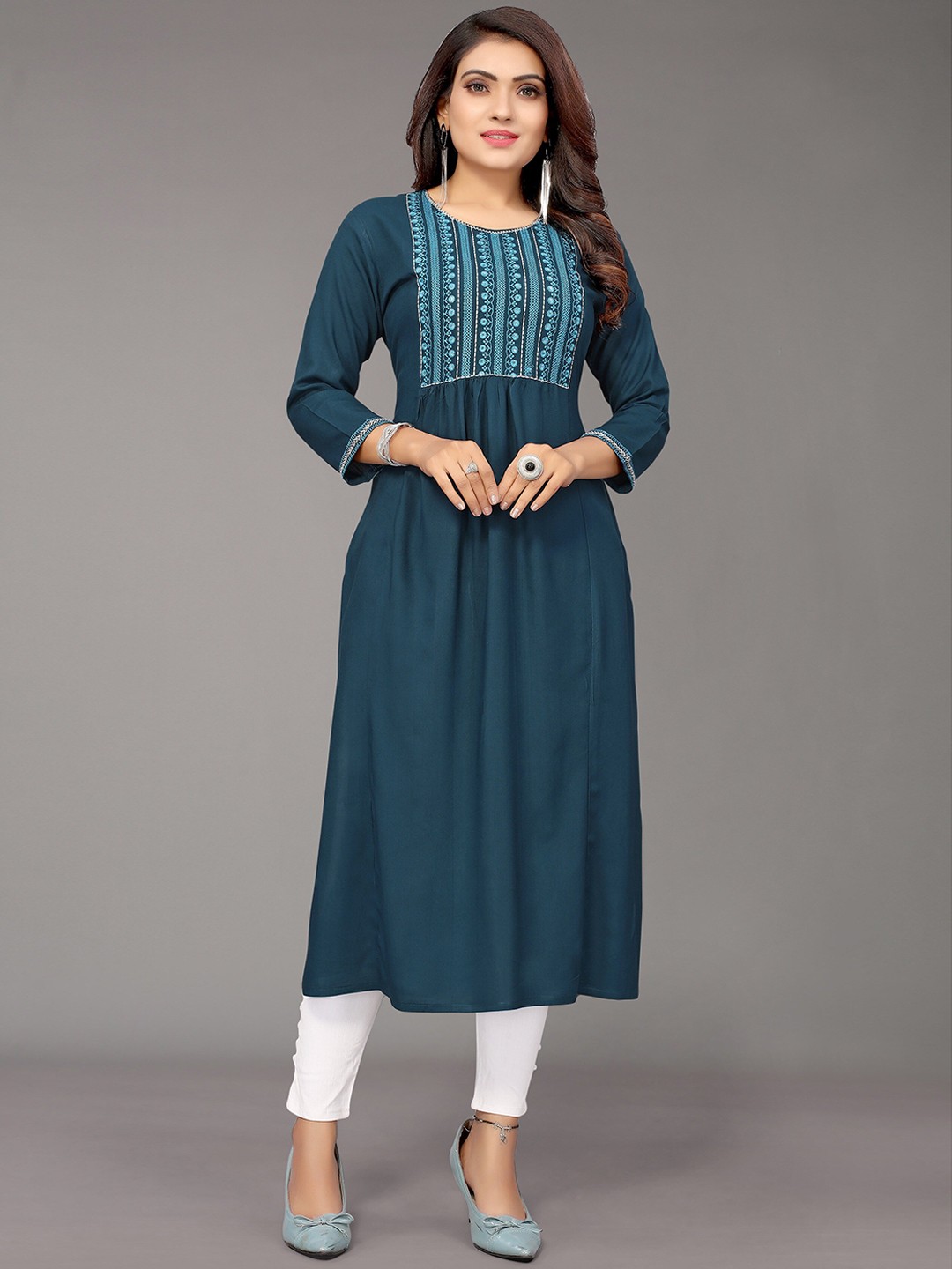 

Nimayaa Women Teal Blue Embroidered Kurta