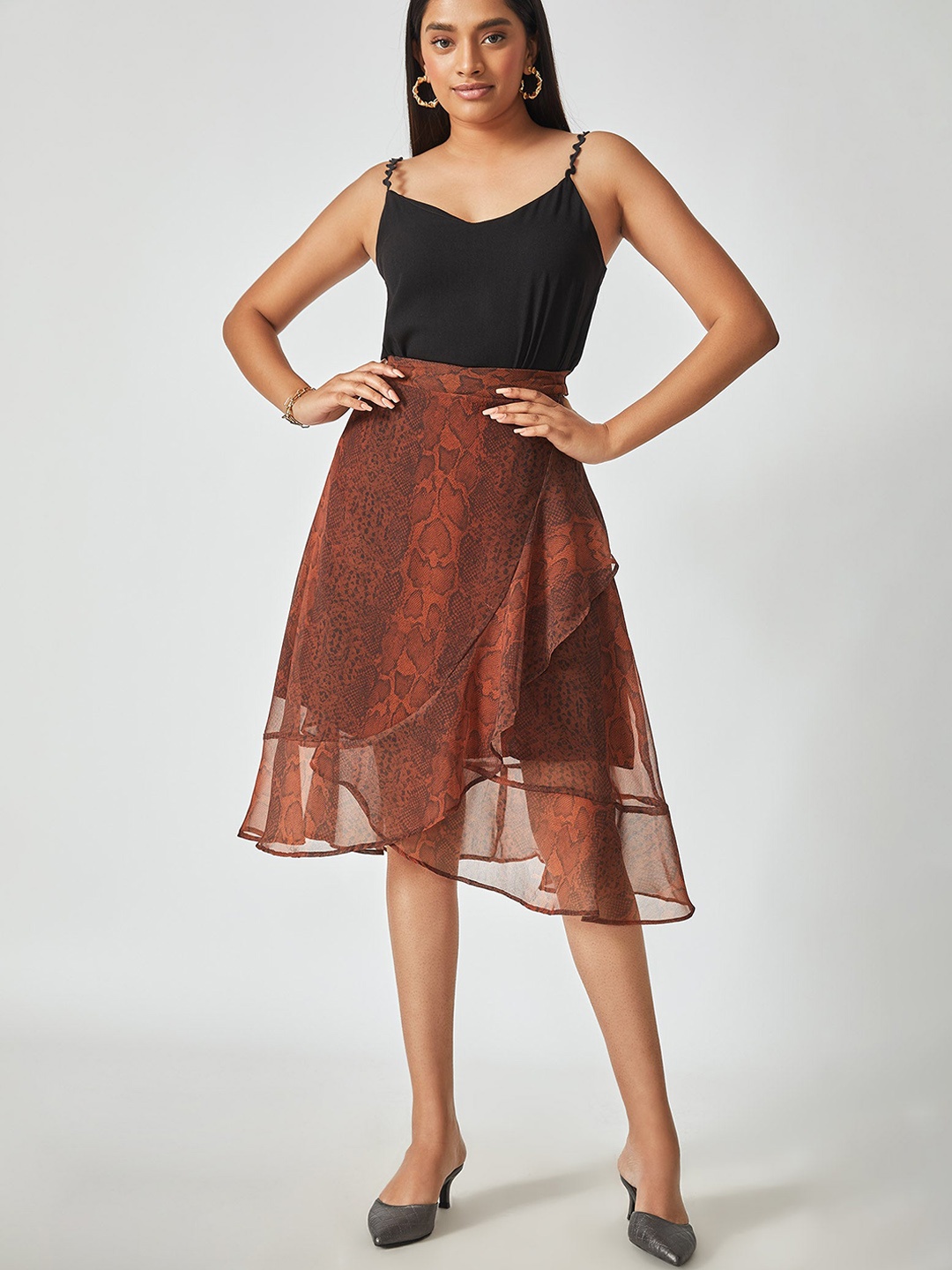 

The Label Life Women Orange Printed Midi Wrap Skirt