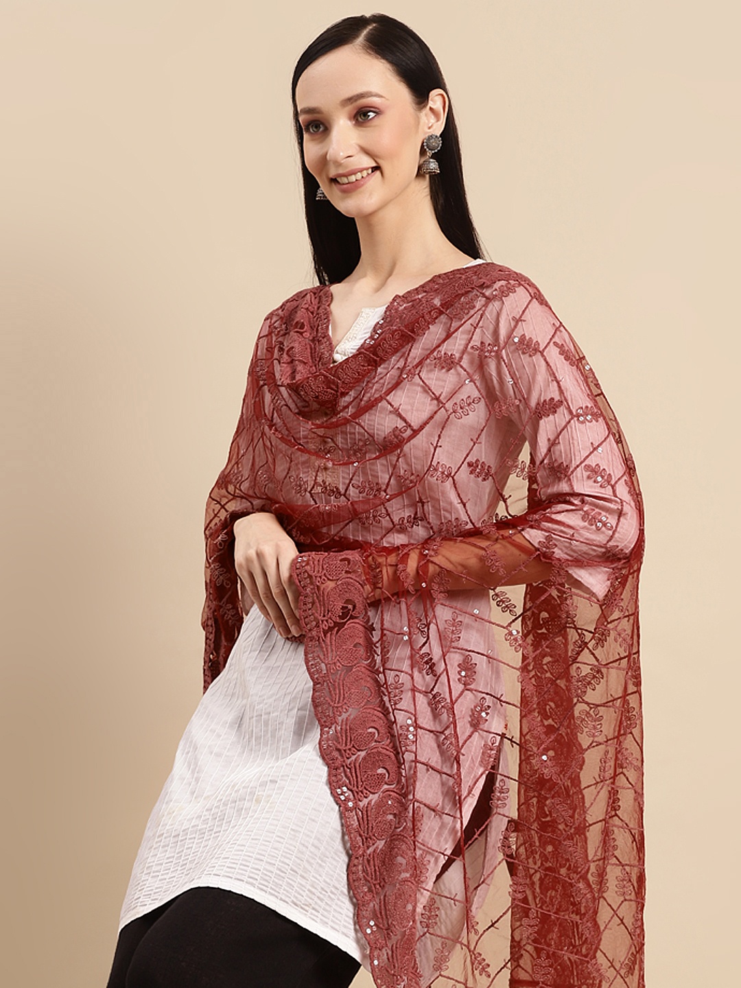 

Saadgi Maroon & Silver-Coloured Ethnic Motifs Embroidered Chikankari Sequin Dupatta