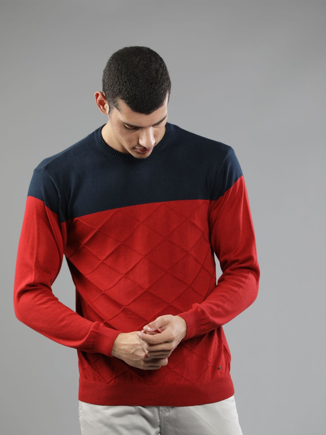

t-base Men Orange & Blue Colourblocked Pullover