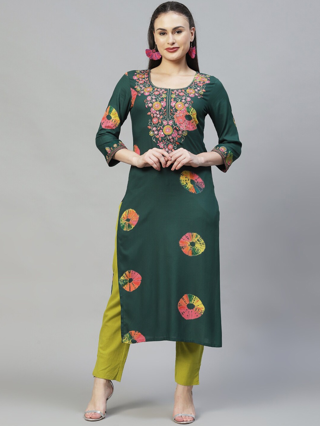 

FASHOR Women Green Bandhani Printed Kurta