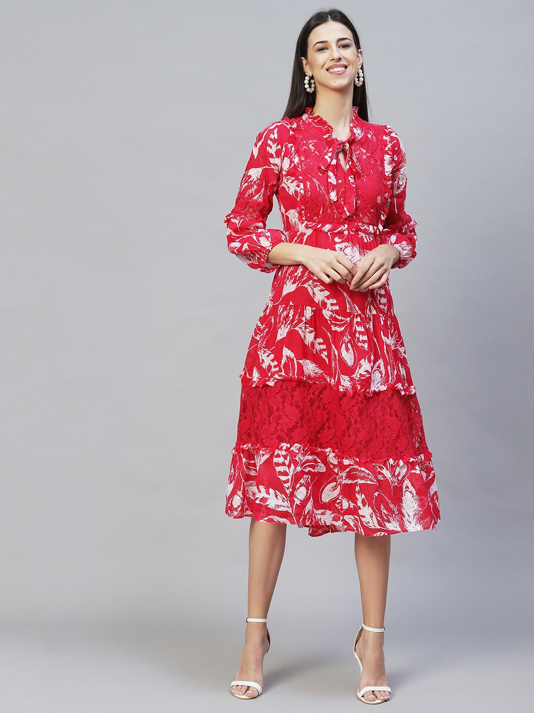 

FASHOR Women Red & White Floral Tie-Up Neck A-Line Midi Dress