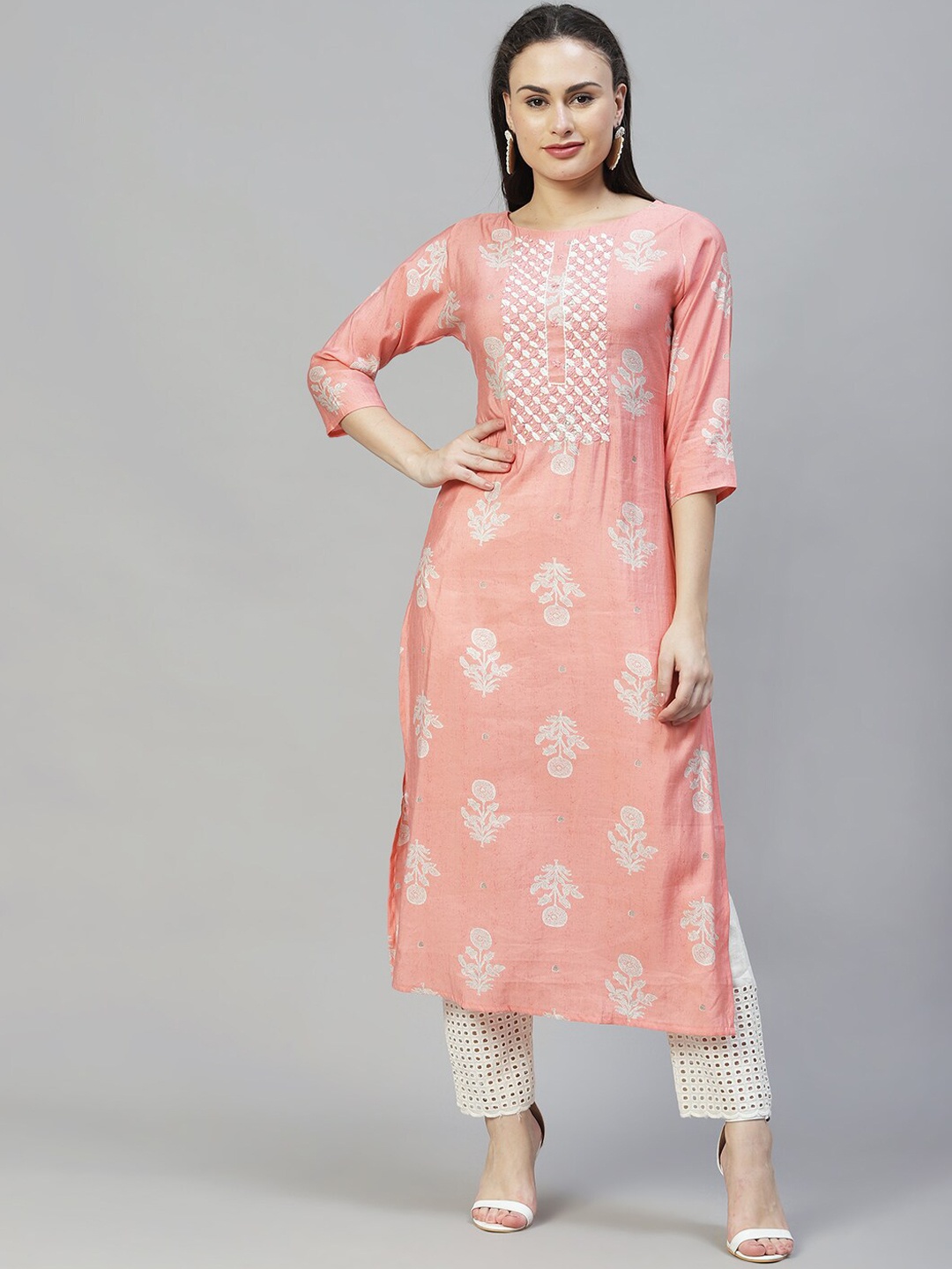 

FASHOR Women Peach Silk Yoke Thread Work and Floral Printed Straight Kurta