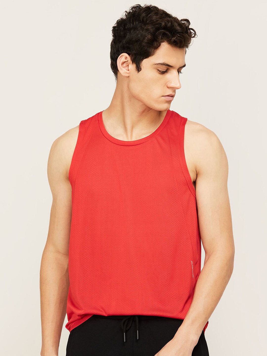 

Kappa Men Red Solid Sports T-shirt