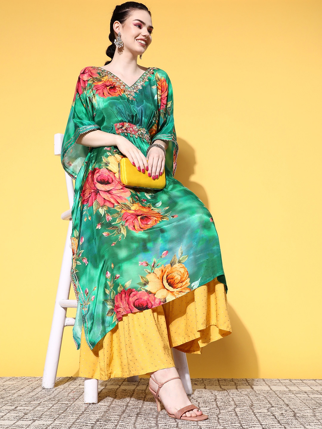 

ZOLA Women Green Modal Hyper Texture Kurta
