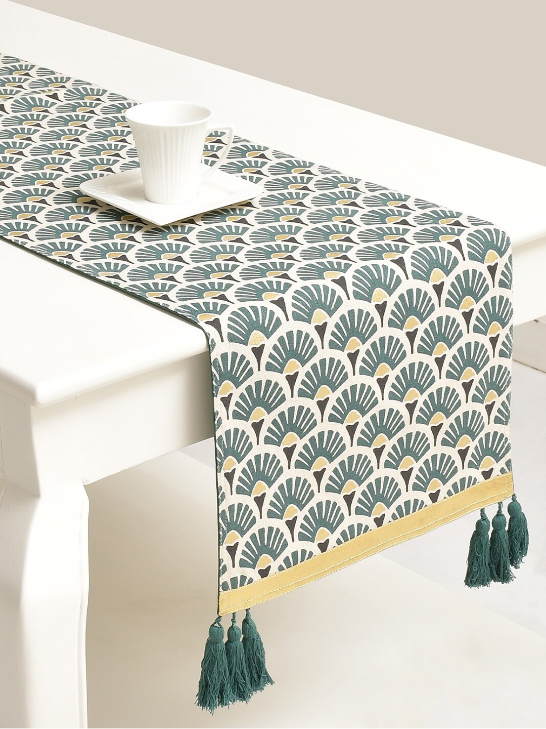 BLANC9 Green & White Printed Pure Cotton Runners