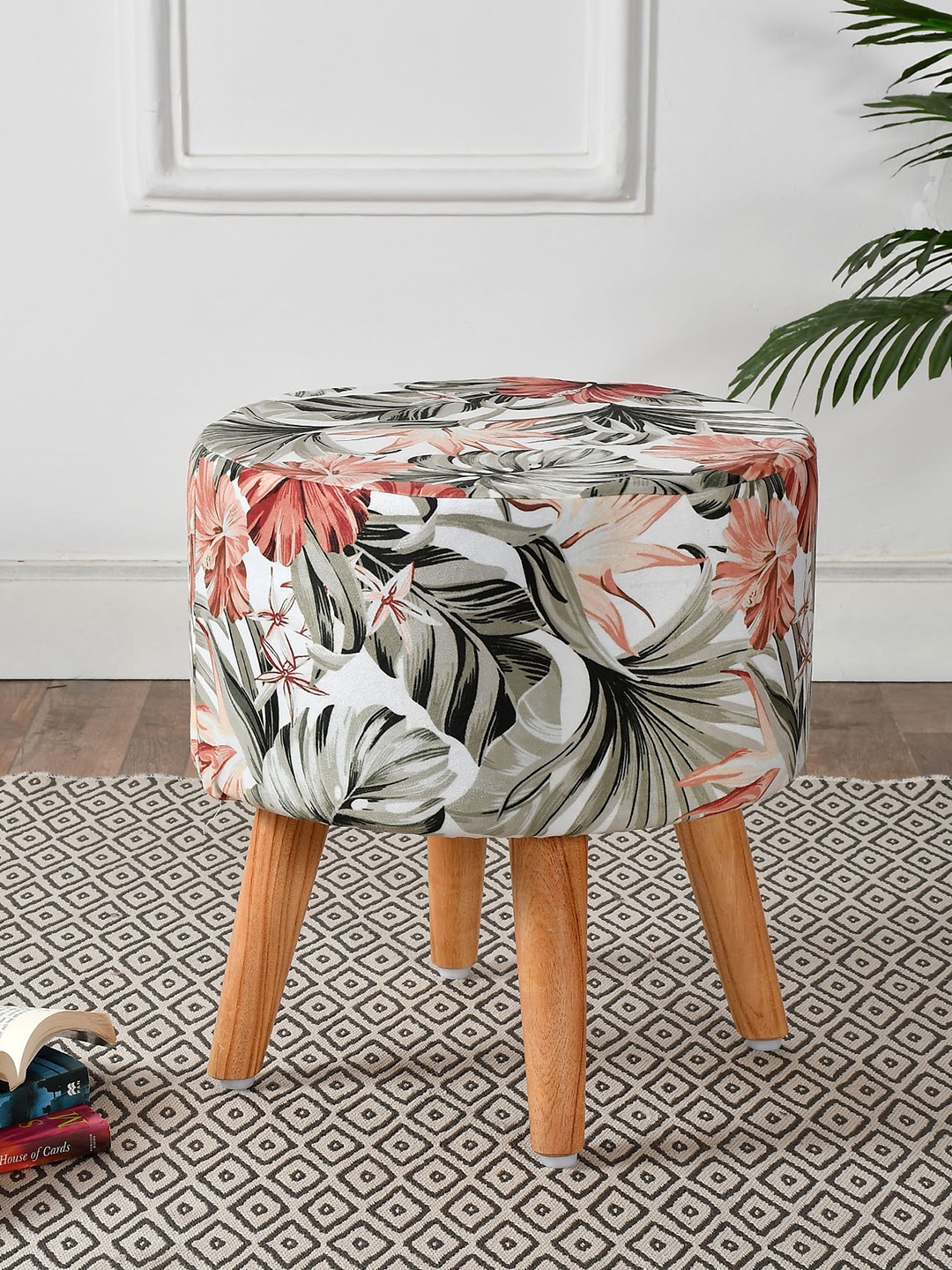 

RIANCE CREATIONS Grey Printed Wooden Ottomans