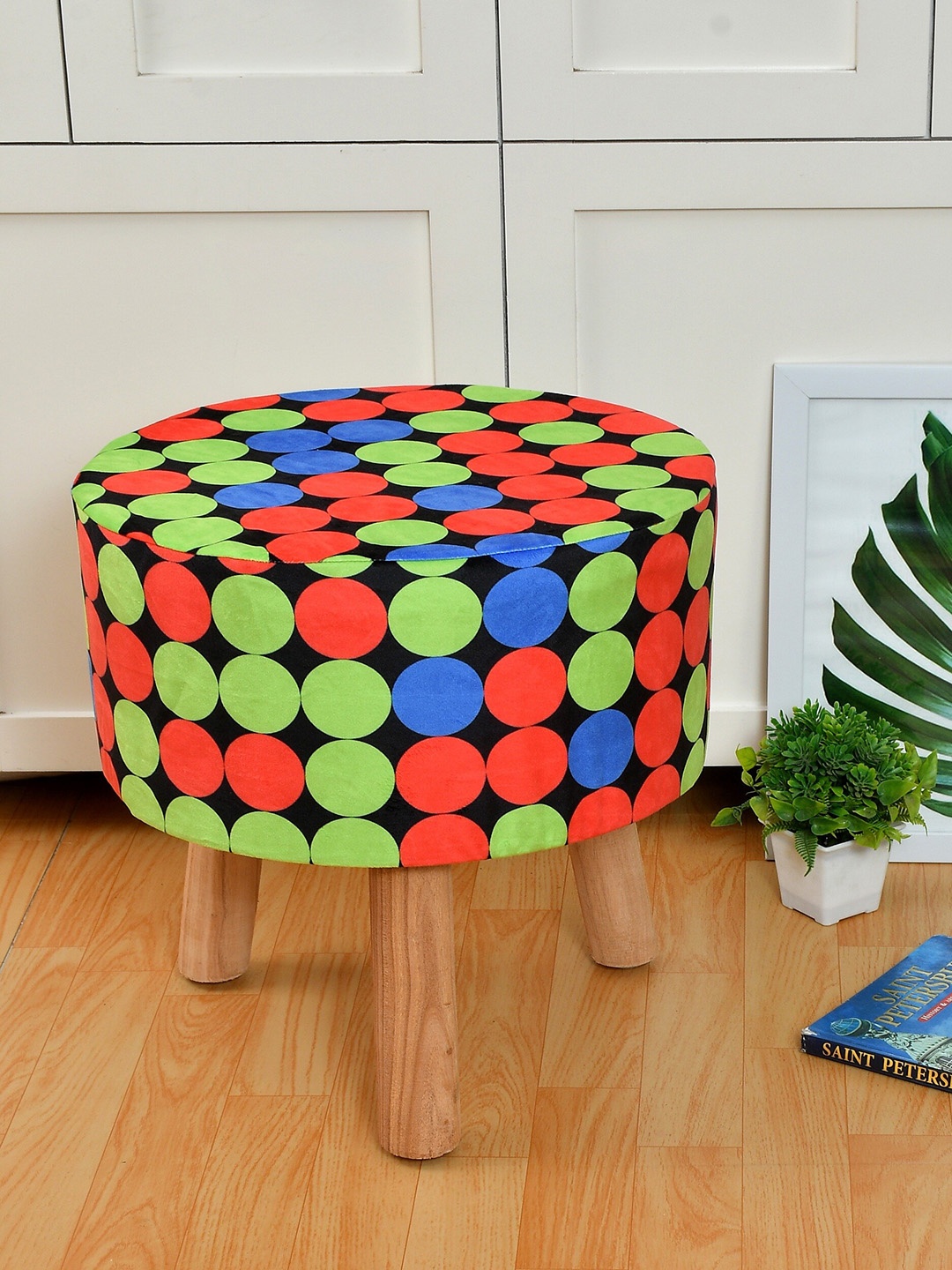 

RIANCE CREATIONS Black & Blue Printed Ottomans