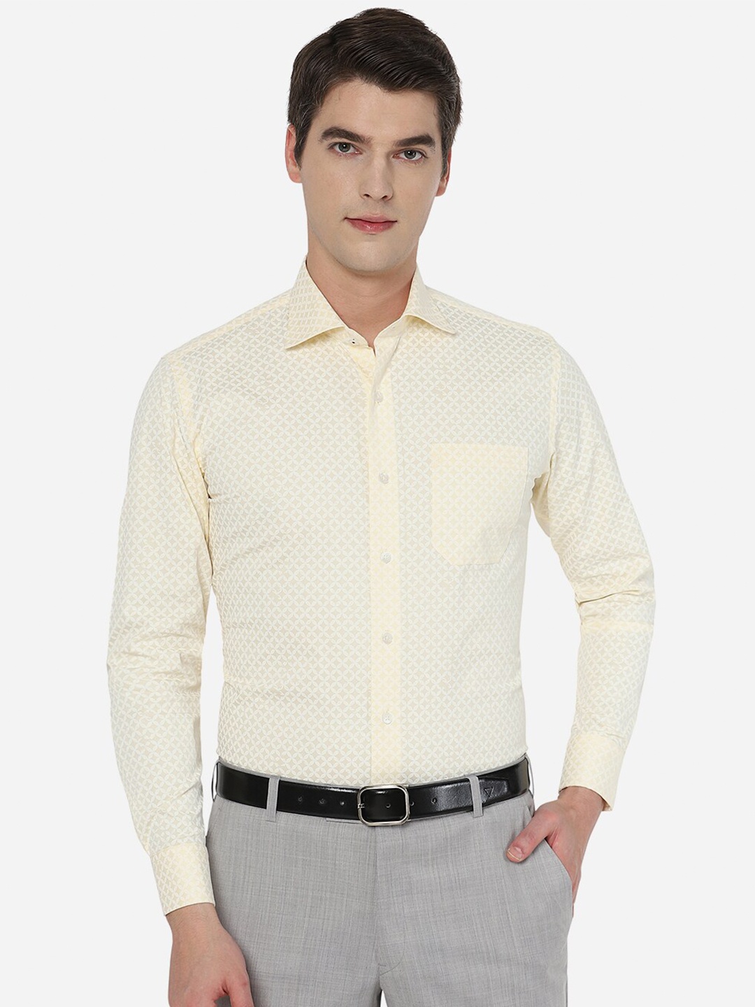 

METAL Men Yellow Tight Slim Fit Printed Cotton Formal Shirt