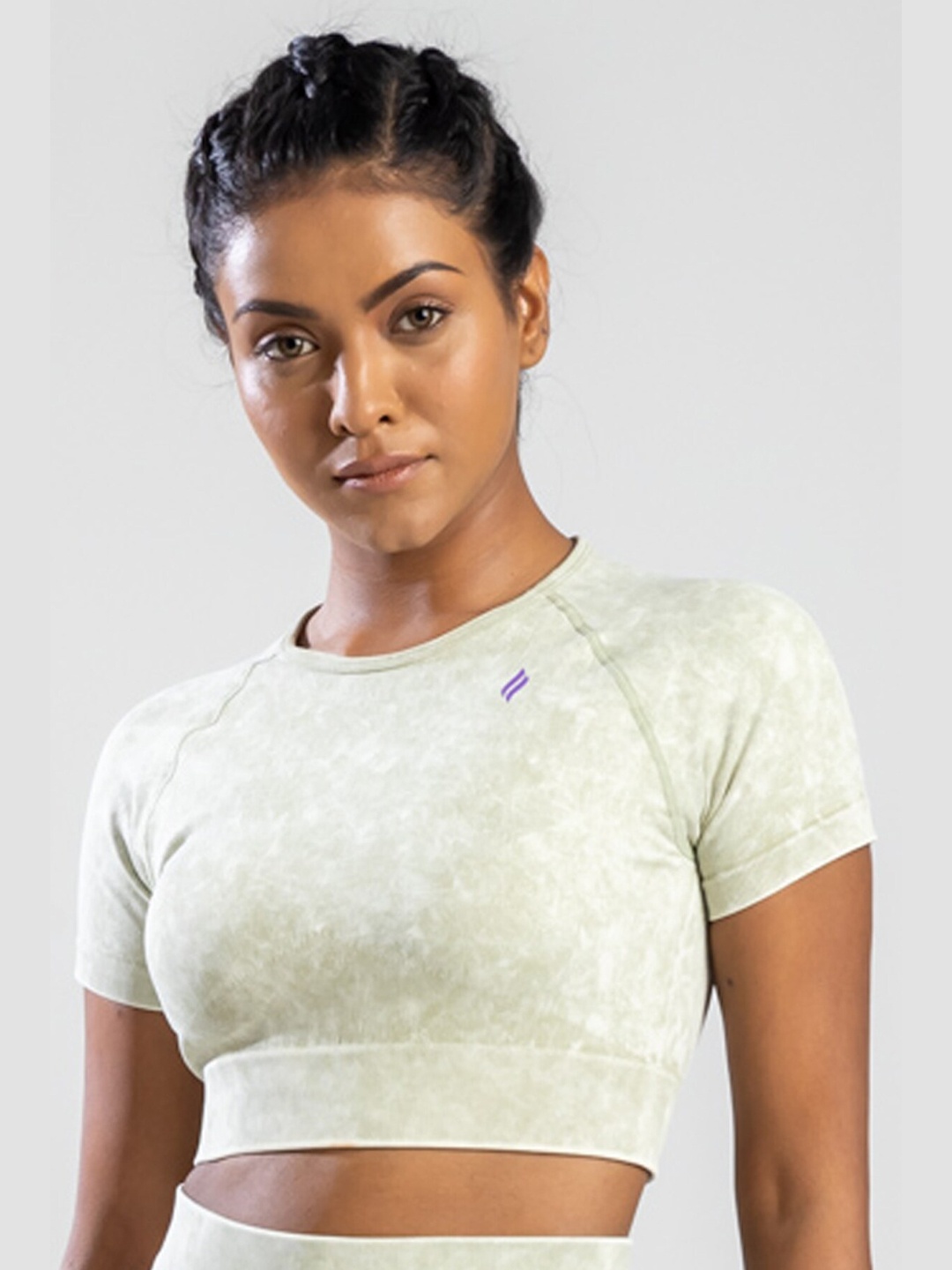 

SKNZ Women White Ribbed Crop T-shirt