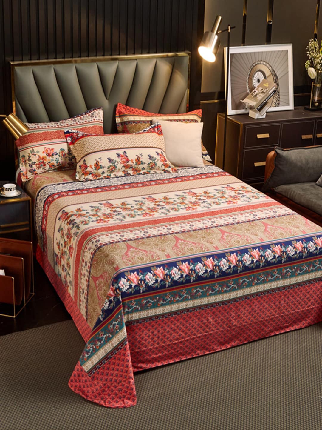 

JC HOME Multicoloured Ethnic Motifs 220 TC King Bedsheet with 2 Pillow Covers, Multi