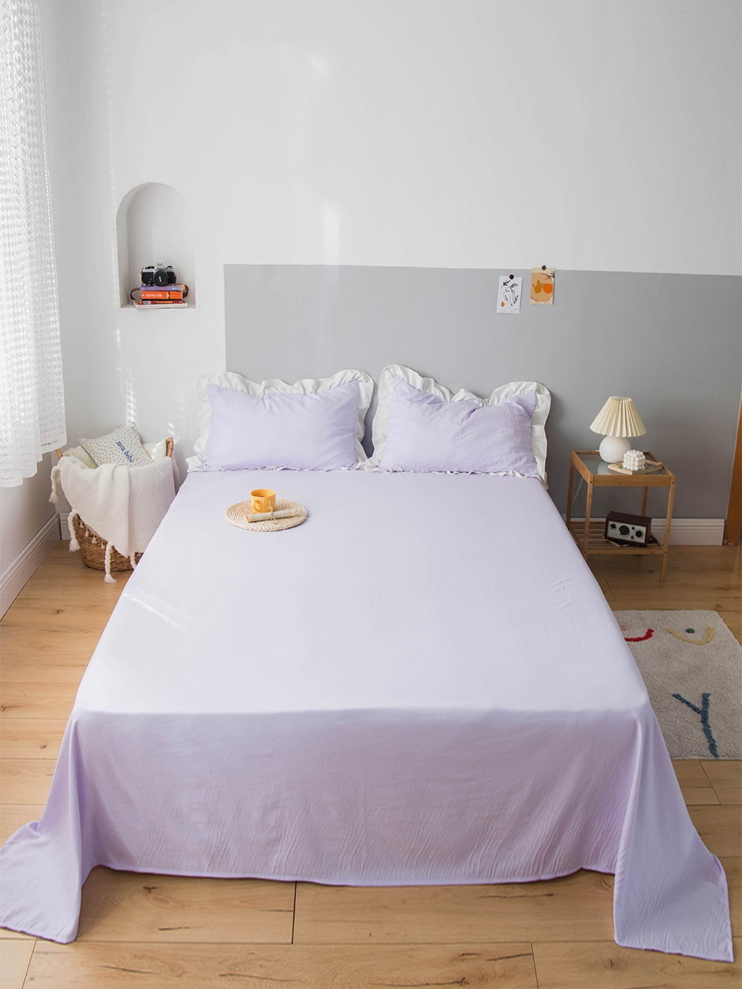 

JC Collection Lavender 150 TC Queen Bedsheet with 2 Pillow Covers