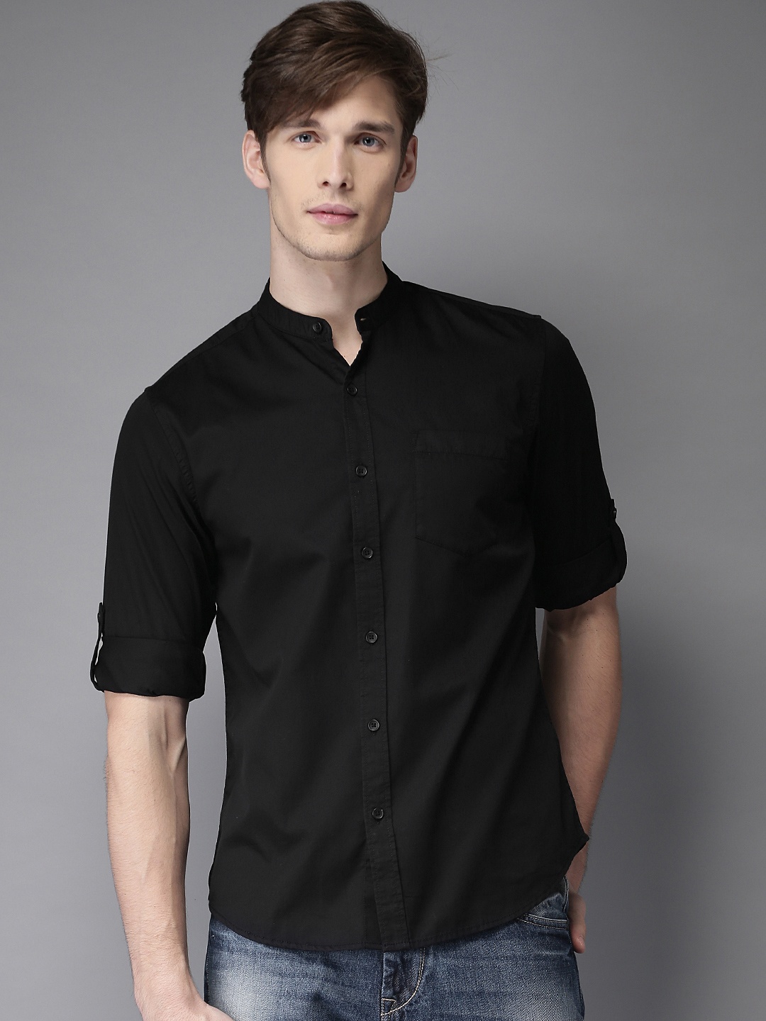 

HERE&NOW Men Black Regular Fit Solid Casual Shirt