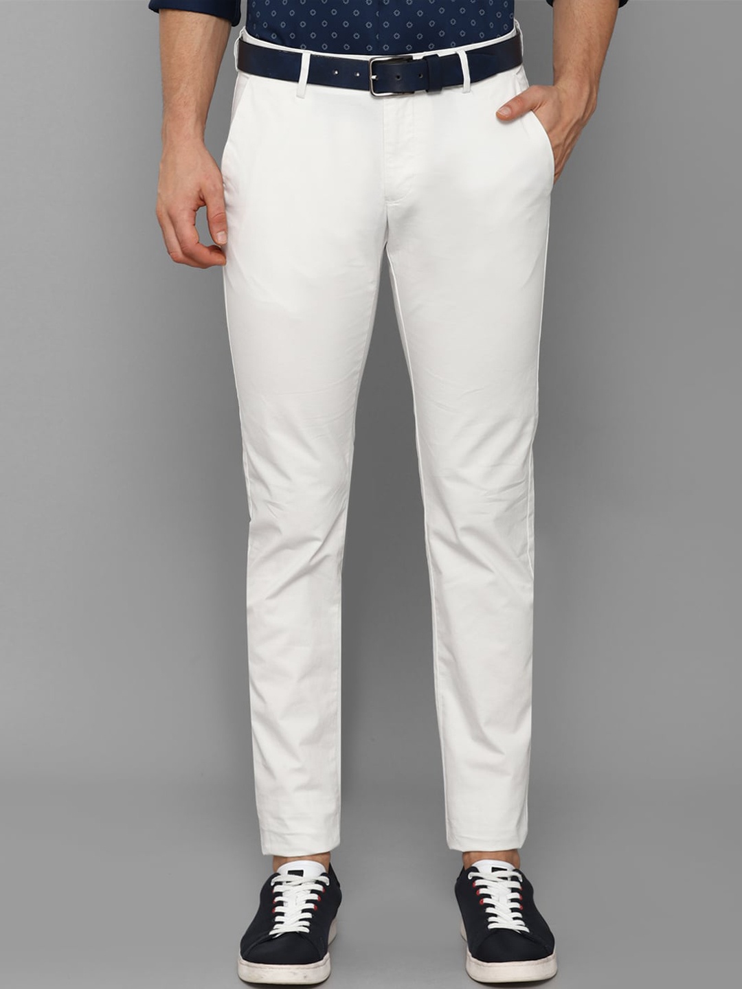 

Allen Solly Men White Slim Fit Trouser