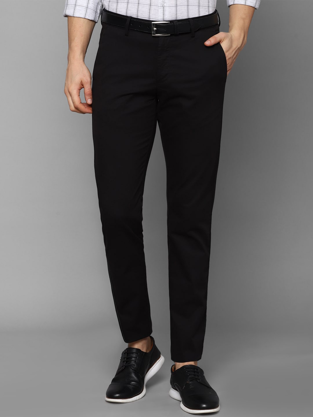 

Allen Solly Men Black Slim Fit Trousers