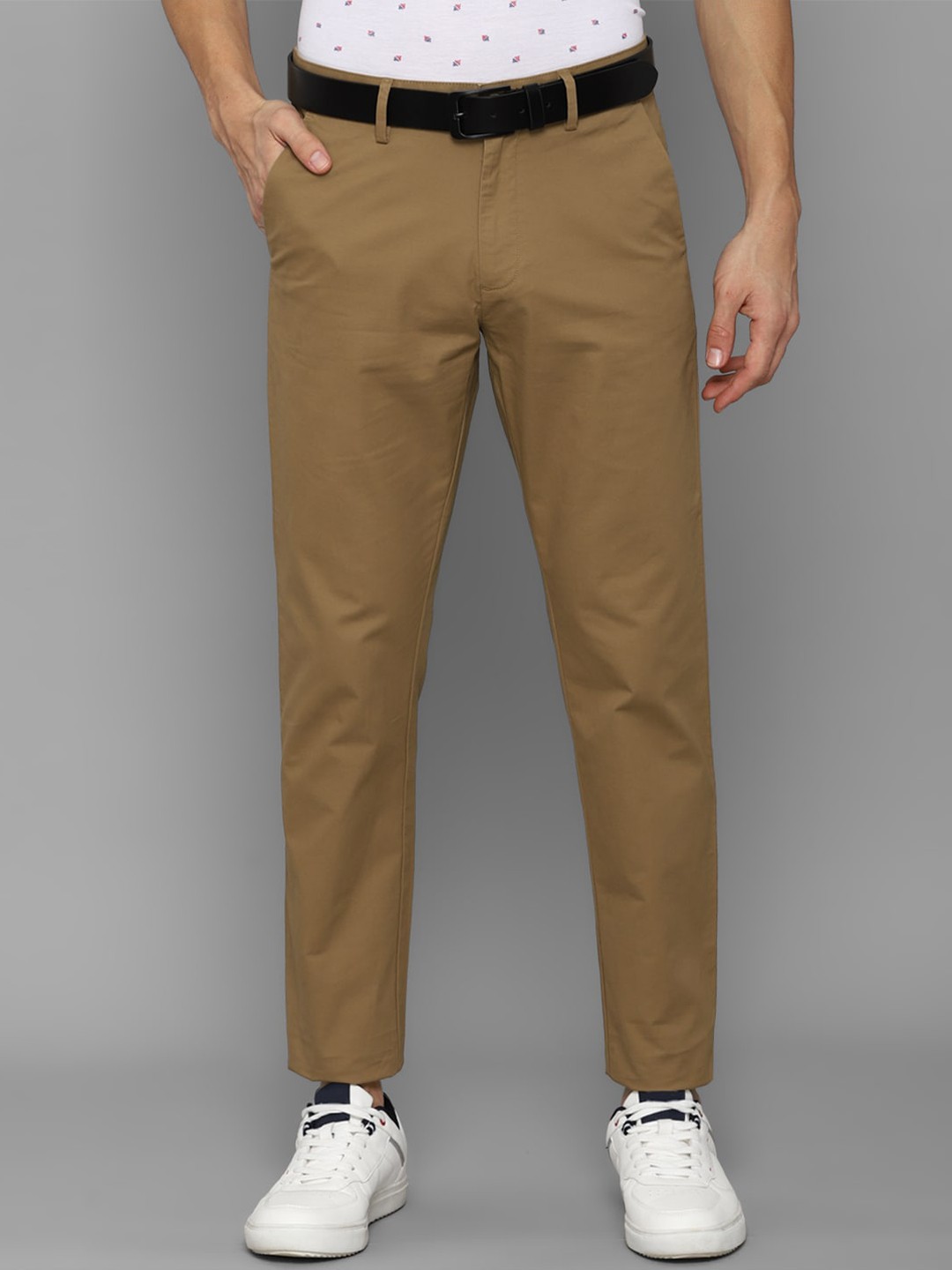 

Allen Solly Men Brown Solid Trouser